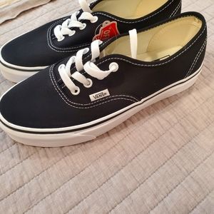 Vans authentic - women's size 7.5